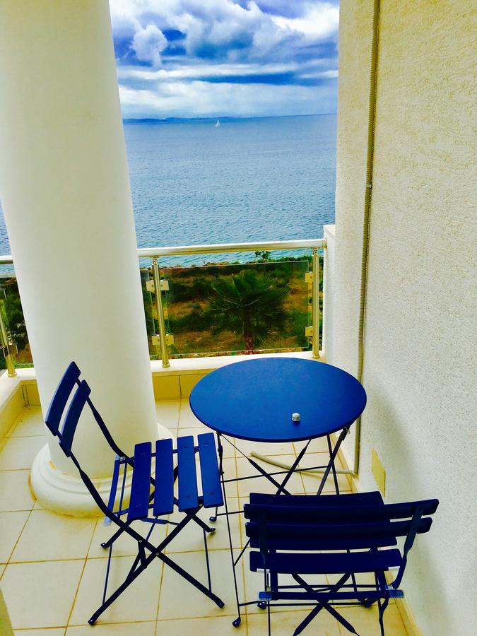 White Residence Apartament Sarandë Exteriör bild